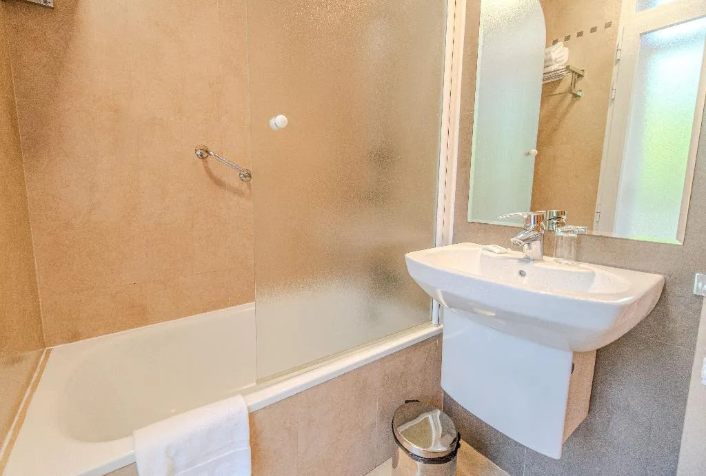 DOUBLE STANDARD Room, ITC Mora by Soho Boutique, Madrid