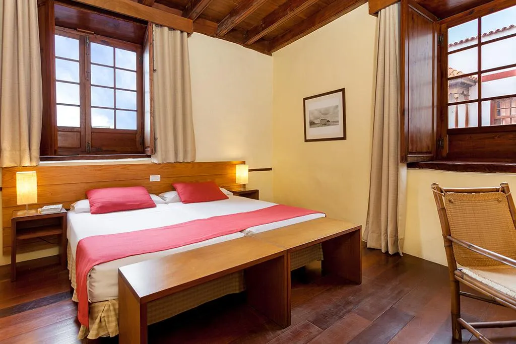 Double or Twin STANDARD Room, Hotel LIVVO La Quinta Roja, Tenerife
