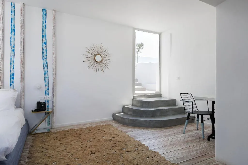 Room, The Museum Project Oia, Santorini