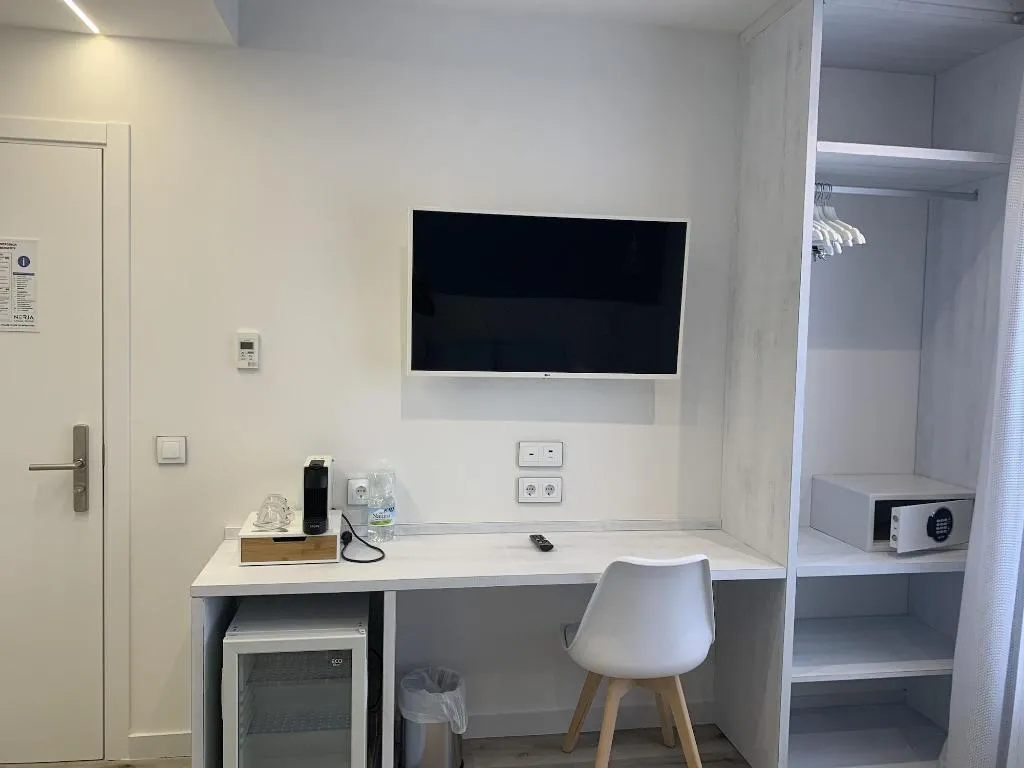 Room, Nerja Casual Rooms, Costa Del Sol