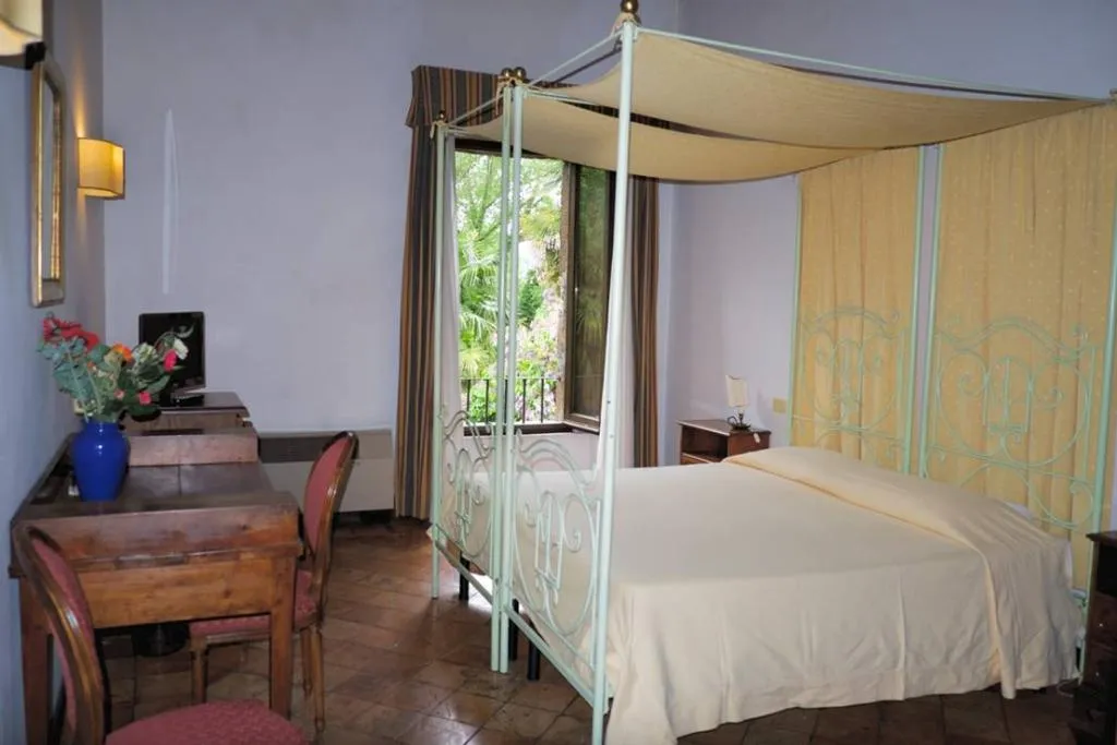 TRIPLE SUPERIOR Room, Villa Ciconia, Perugia