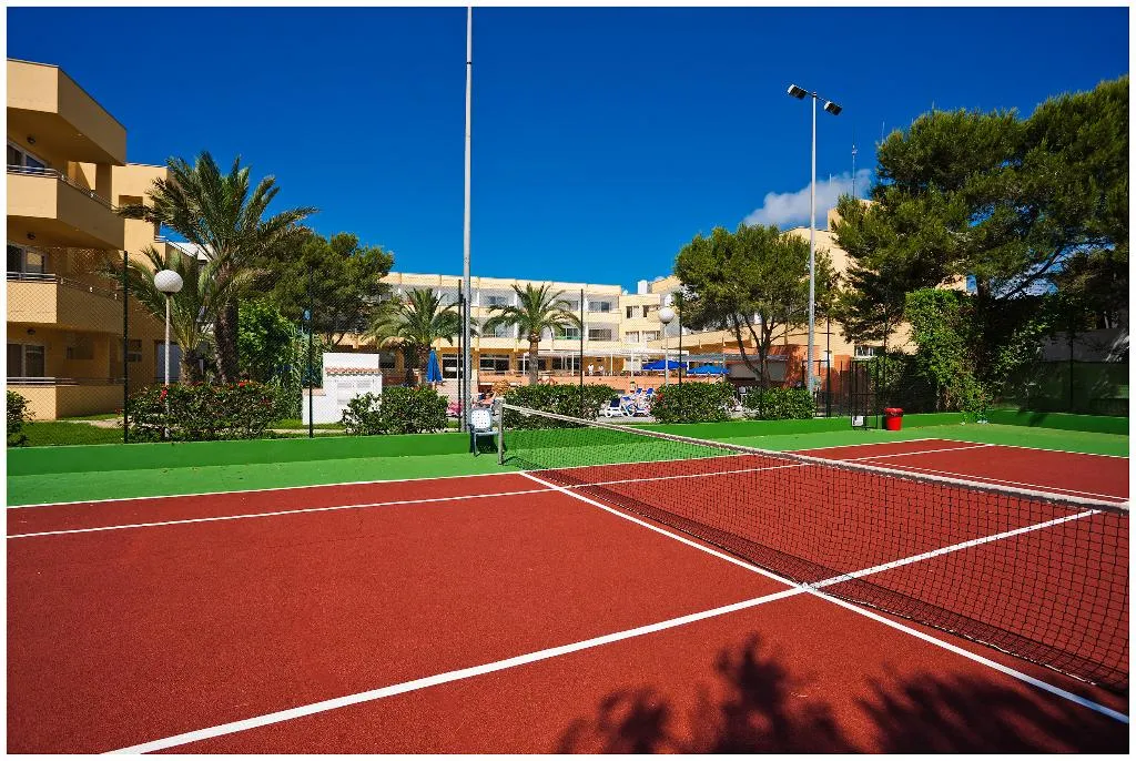 Sports and Entertainment, Sagitario Playa, Menorca