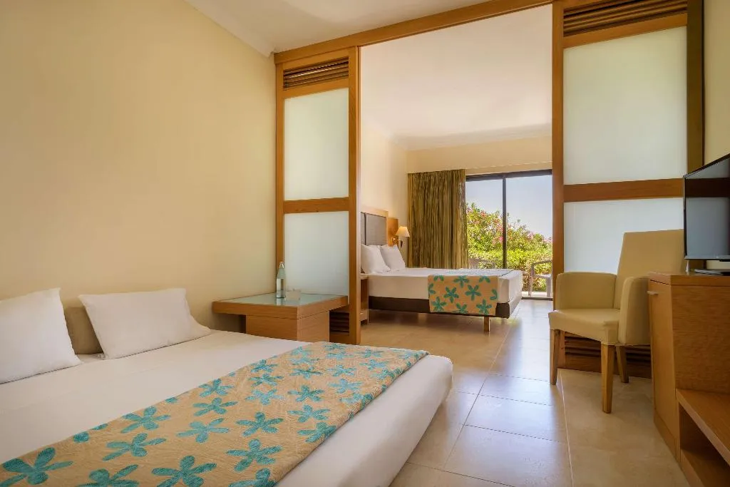 FAMILY ROOM SEA VIEW Room, Sol Cosmopolitan Rhodes, Rhodes
