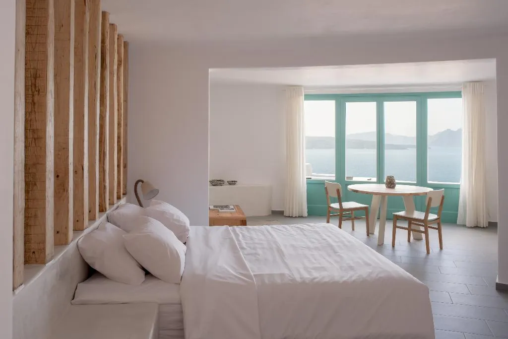 SUITE GRAND Room, Avatar Suites, Santorini