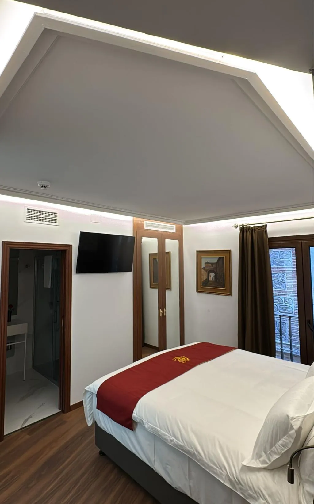 Room DELUXE WITH BALCONY Room, Hotel Boutique Casón De Los López, Madrid