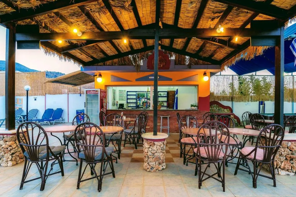 Bar, Eltina Apartments, Crete