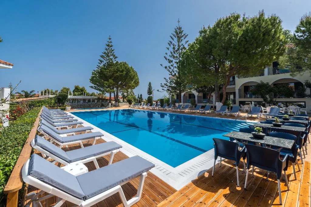 Pool, Contessa, Zante
