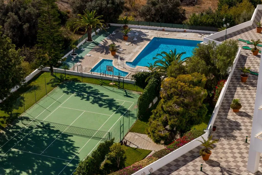 Sports and Entertainment, Janelas do Mar, Algarve