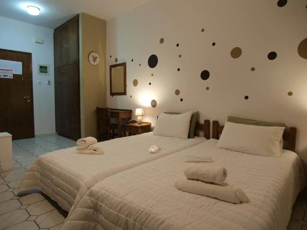 STUDIO STANDARD Room, Kleopatra Traditional Hotel, Kalamata