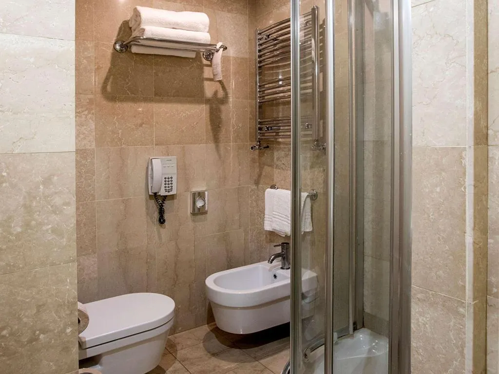 Room, Mercure Roma Centro St. John, Naples