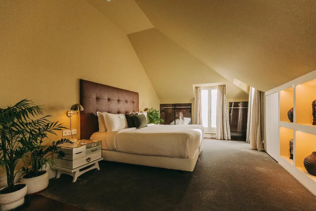 SUITE WITH VIEWS Room, Torel Palace Lisboa, Lisbon