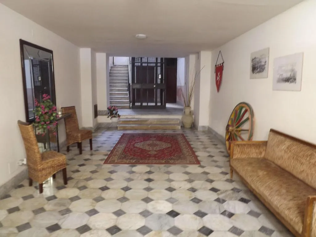 Lobby, I Cavalieri Di Malta, Palermo