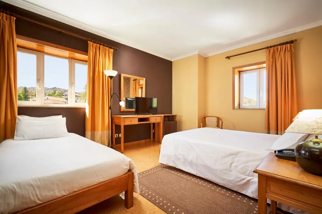 TRIPLE STANDARD Room, Hotel Castrum Villae, Porto