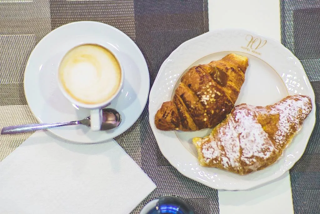 Bar, Hotel Venini, Milan