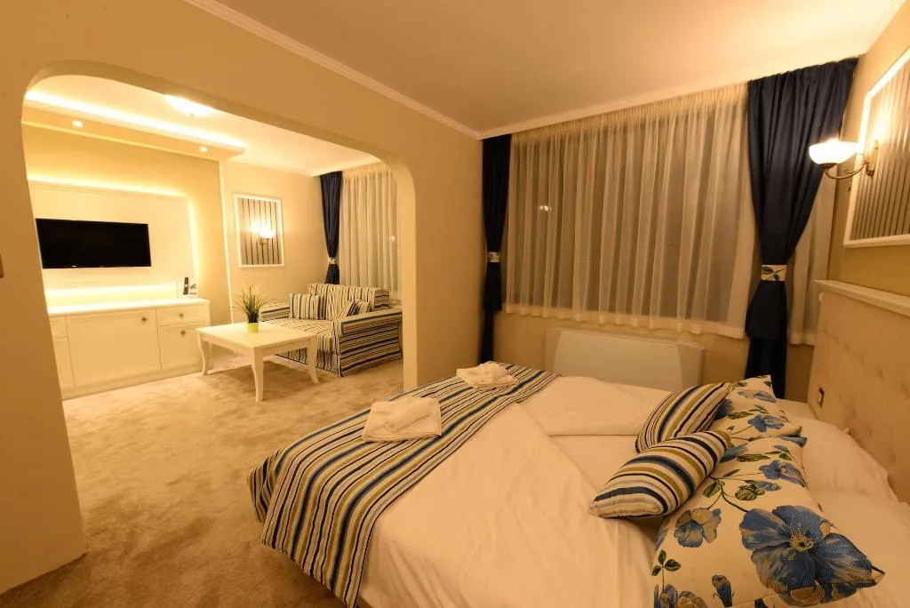 Room, Park Hotel Raya Garden, Varna