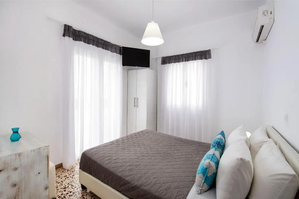 Room, Villa Kavallaris & Apartments, Santorini