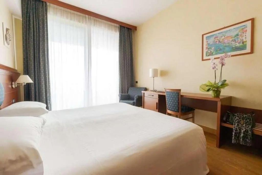 Room, Hotel Nettuno, Catania, Catania
