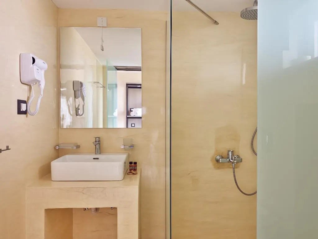 Room, Koukounaria  Hotel & Suites, Corfu