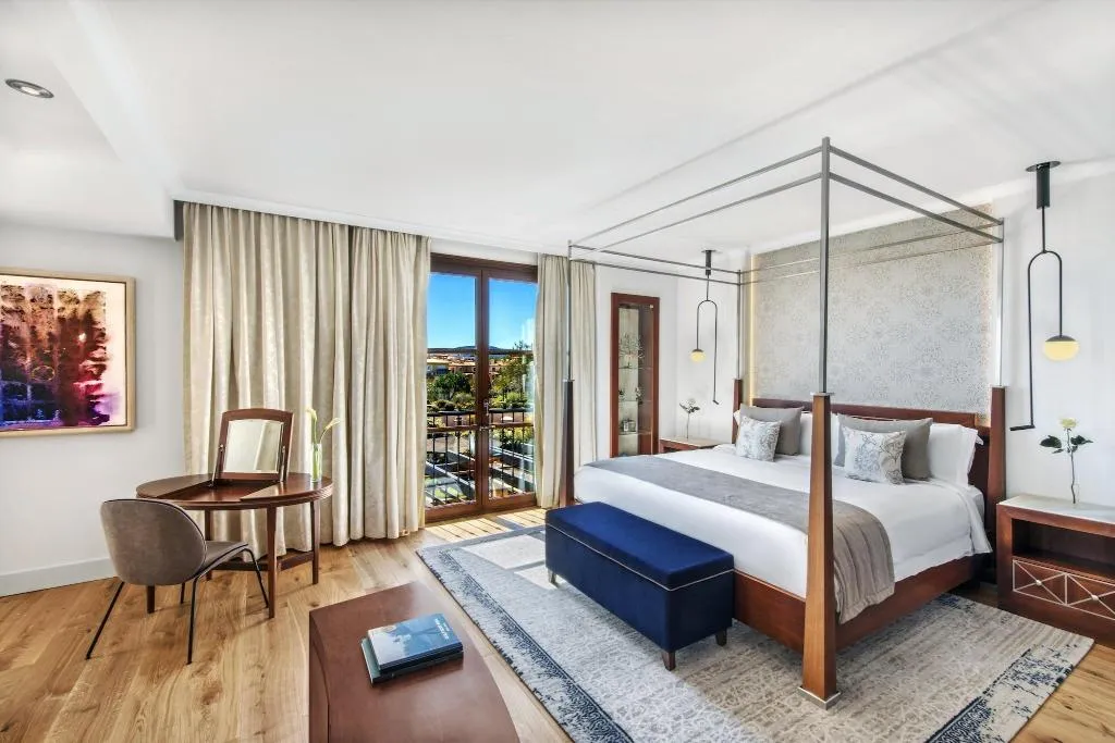 Room, The St. Regis Mardavall Resort, Majorca