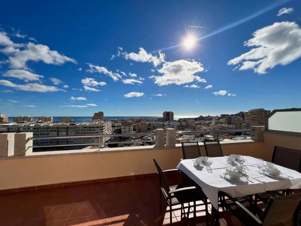 APARTMENT TWO BEDROOMS WITH TERRACE Room, Mediterraneo Real, Costa Del Sol