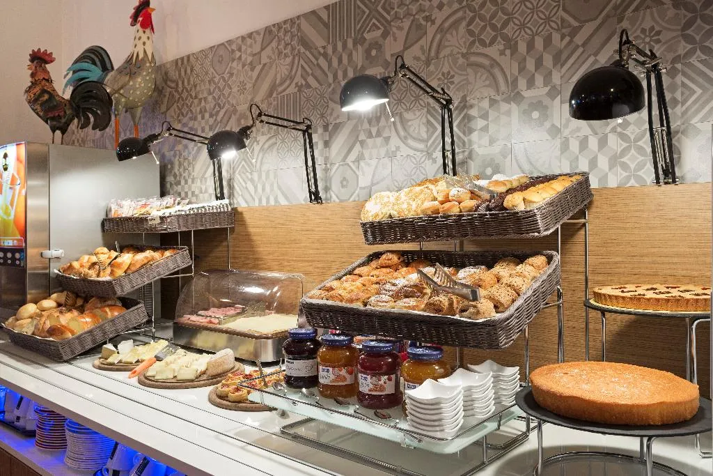 Restaurant, B&B Hotel Milano Sant'Ambrogio, Milan
