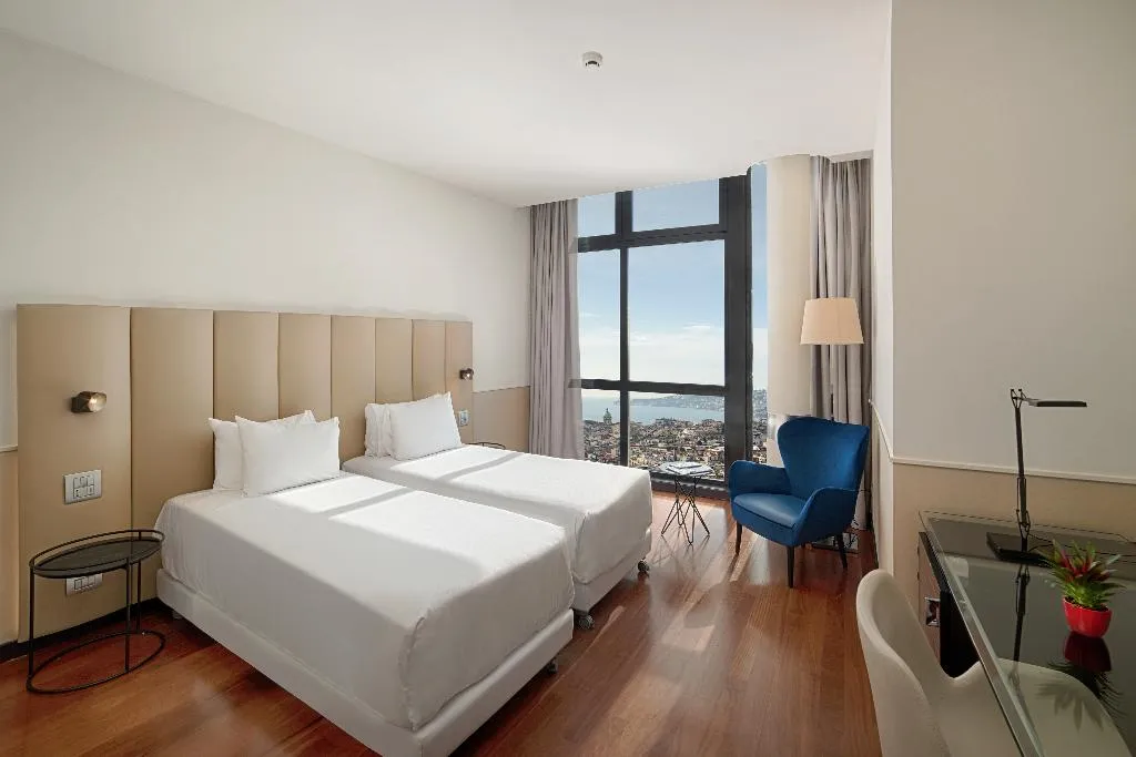 DOUBLE PREMIUM Room, NH Napoli Panorama, Naples