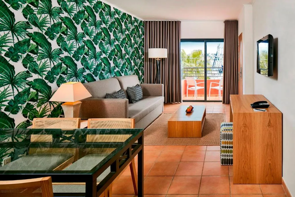 Room, NH Marina Portimão Resort, Algarve