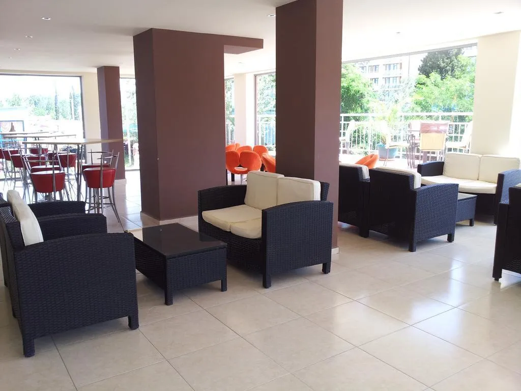 Lobby, Tia Maria, Bourgas