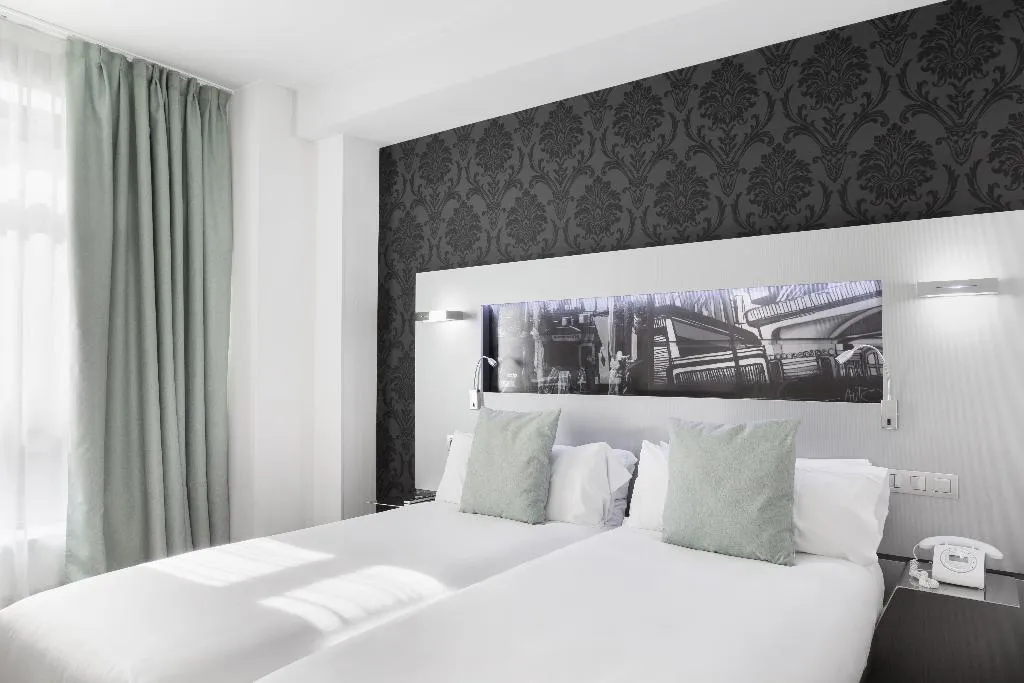Double or Twin STANDARD Room, Petit Palace Plaza Mayor, Madrid