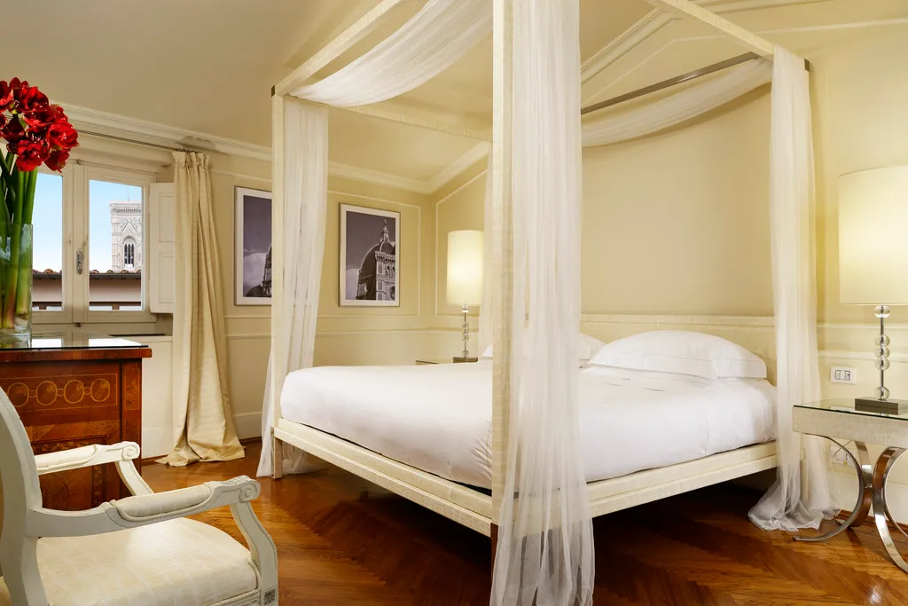 SUITE WITH BALCONY Room, Brunelleschi Hotel, Florence
