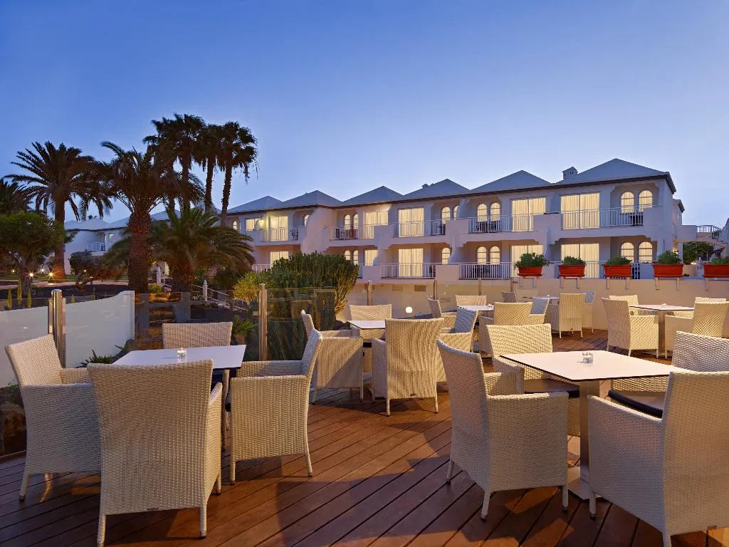 Terrace, H10 Ocean Suites, Fuerteventura