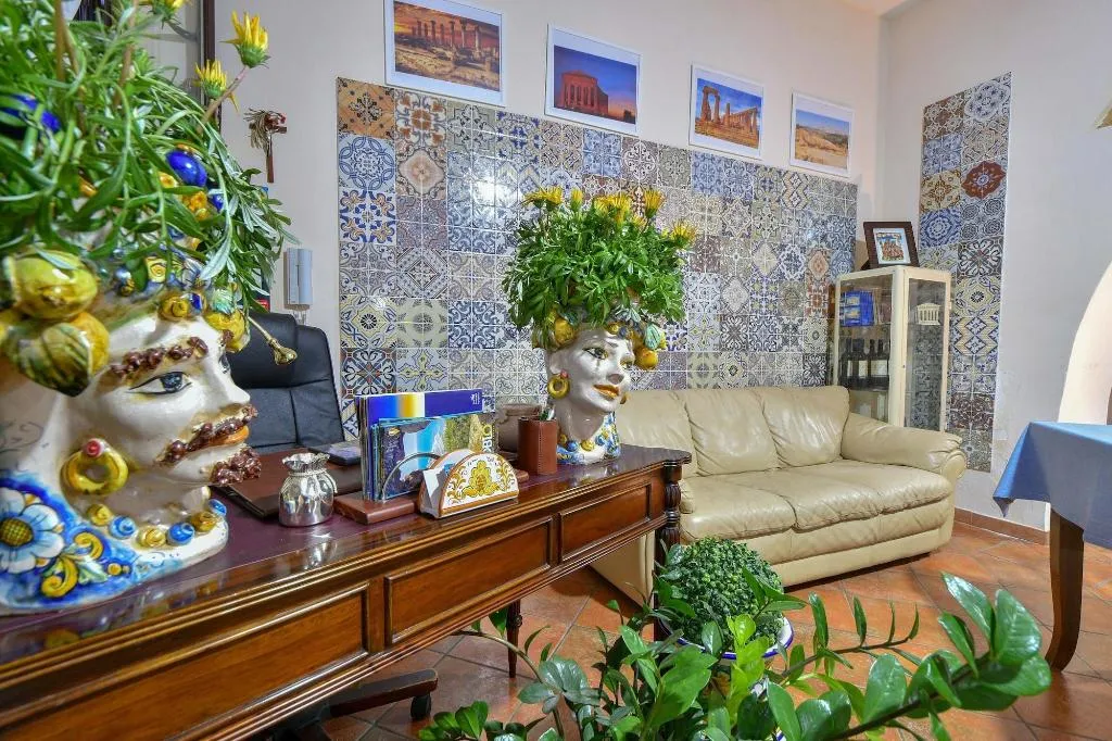 Lobby, B&B Rabaté, Catania