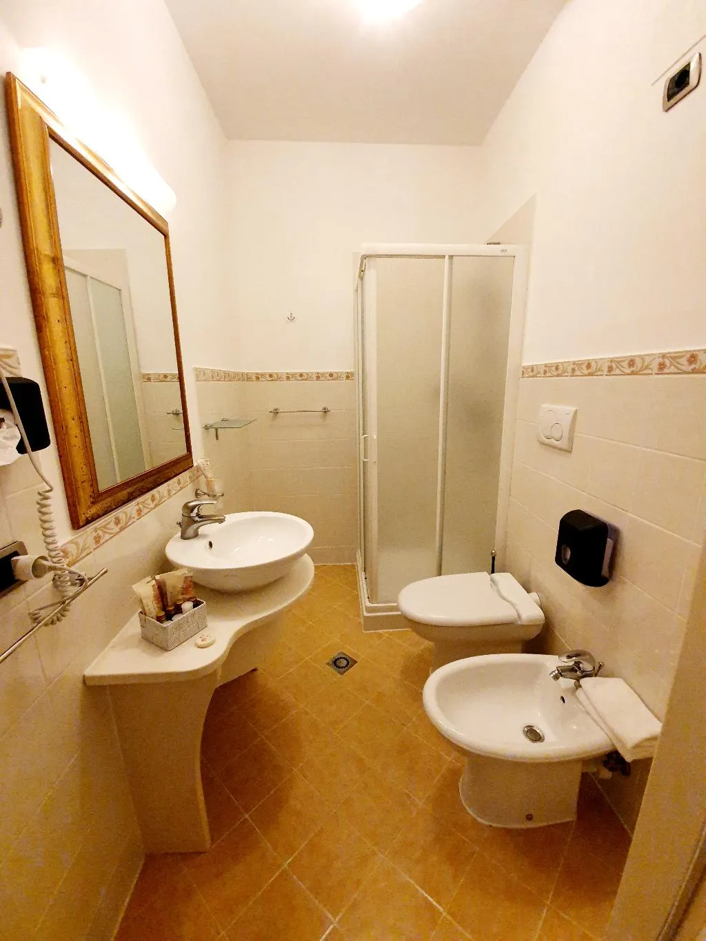 QUADRUPLE CANAL VIEW Room, Corte dei Greci, Venice