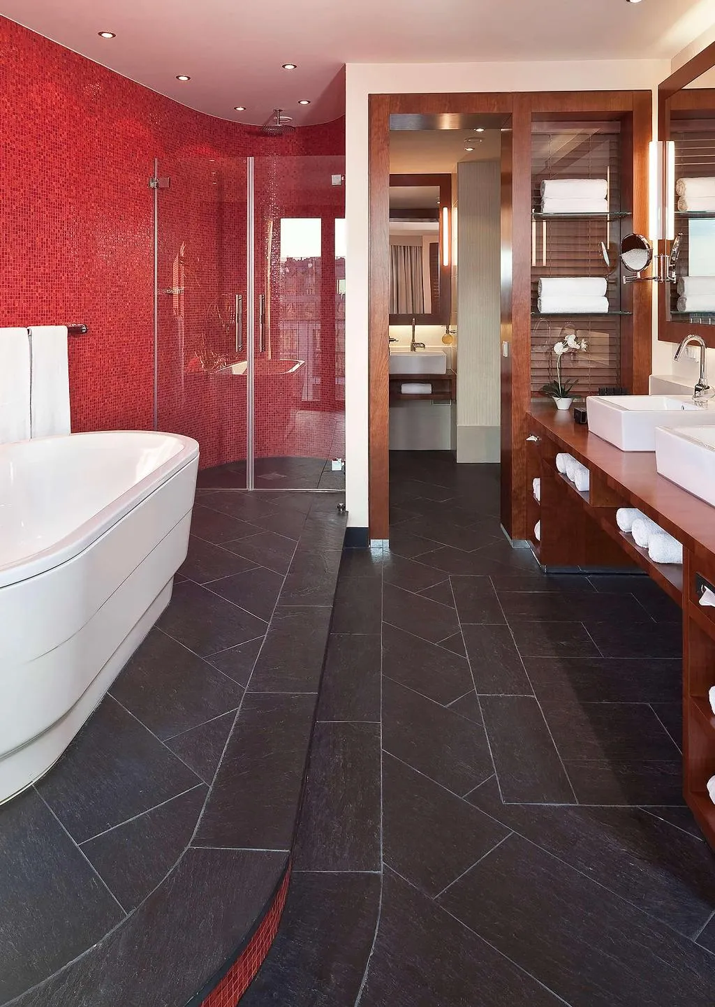 SUITE STANDARD Room, Melia Berlin, Berlin