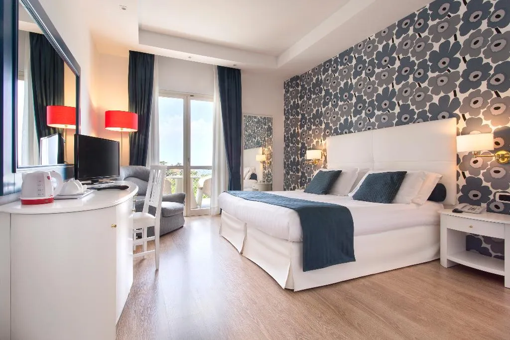 DOUBLE SEA VIEW WITH BALCONY Room, Atlantic Palace, Naples