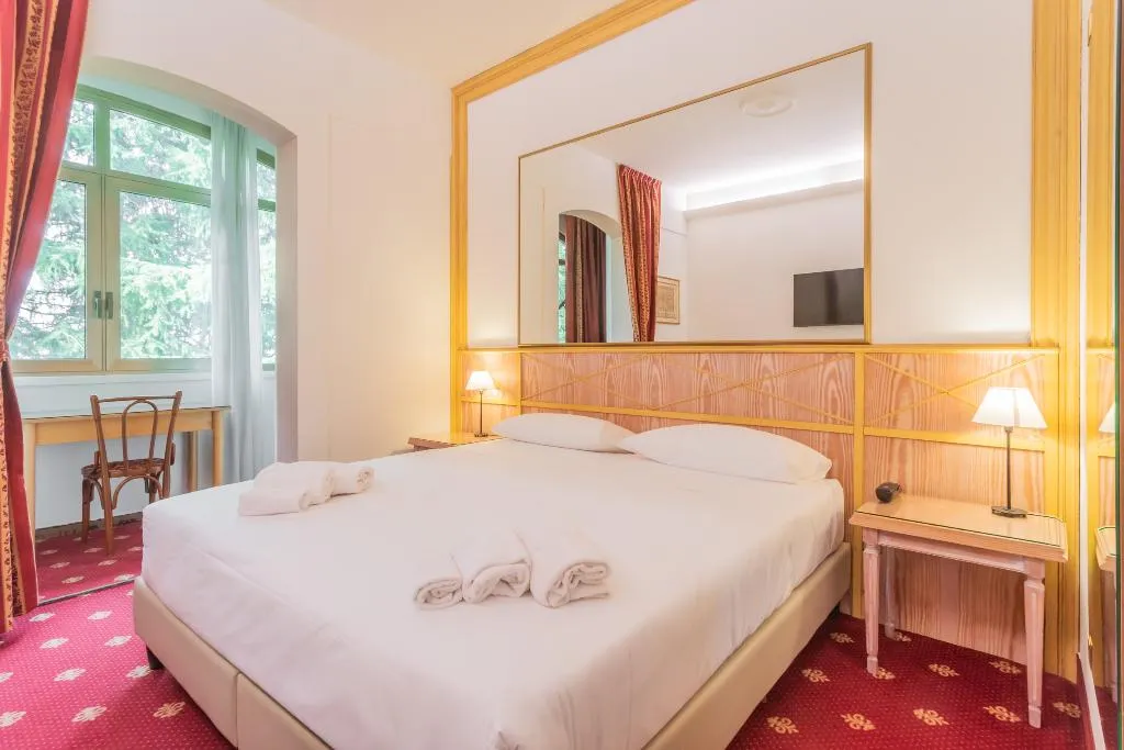 TRIPLE STANDARD Room, Polo, Milan