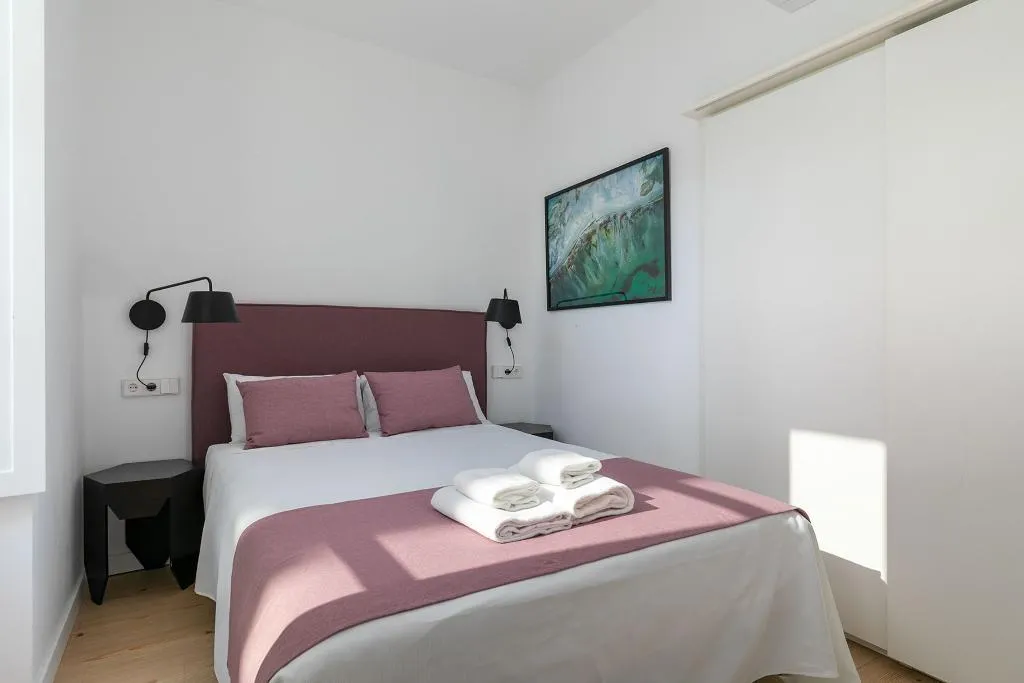 APARTMENT TWO BEDROOMS Room, Holiday Rentals Los Salados, Seville
