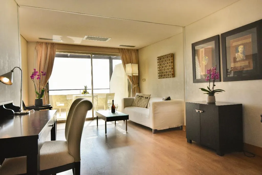TRIPLE SEA VIEW Room, Plaza Resort Hotel, Athens