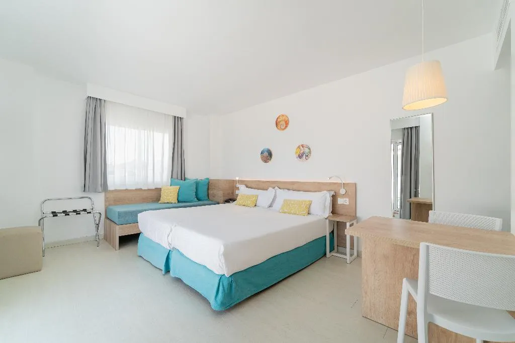 STUDIO SUPERIOR Room, Caprice Tamarindos Apartments, Majorca