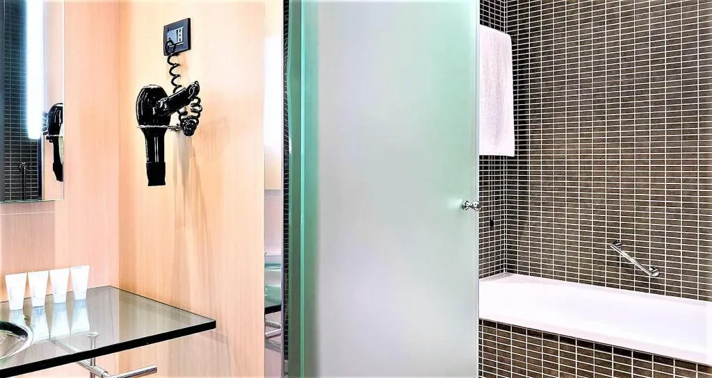 TWIN STANDARD Room, AC Milano, Milan
