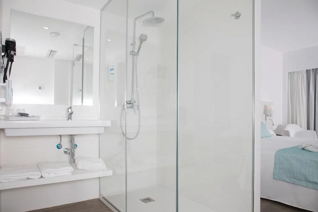 Double or Twin SEA VIEW Room, Alua Leo, Majorca