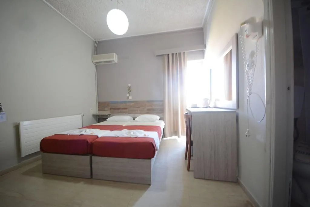 Room, Family Bikakis, Crete