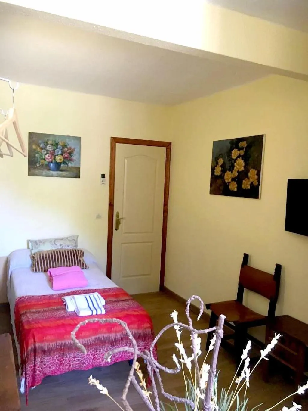 Room, El Artista de Paraíso, Costa Blanca