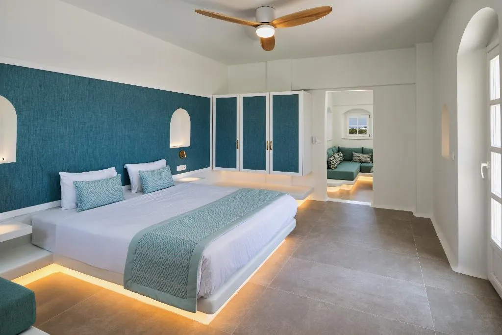 VILLA TWO BEDROOMS WITH PRIVATE POOL Room, Sienna Eco Resort, Santorini
