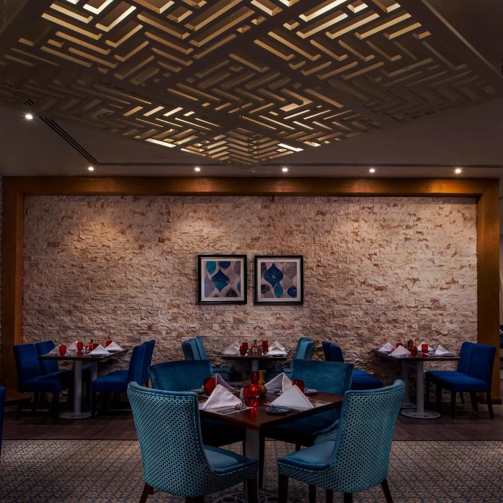 Restaurant, Triumph Luxury Hotel, Cairo