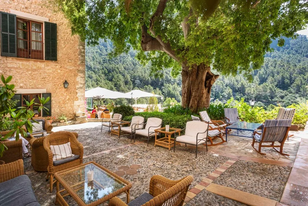 Terrace, Hotel Rural S'Olivaret, Majorca