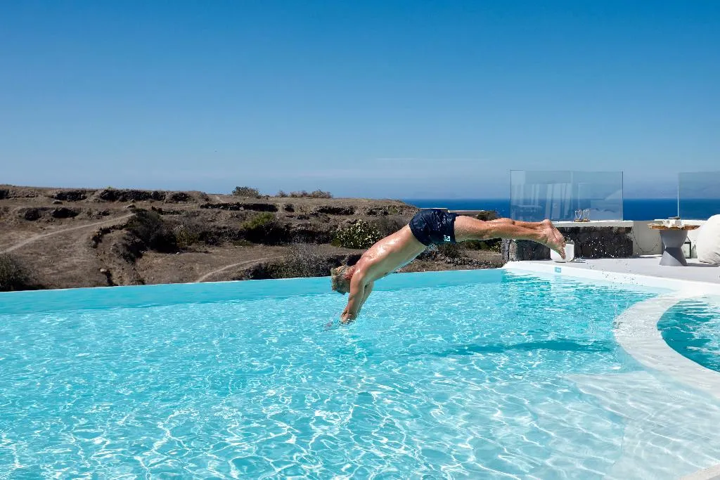 Pool, Adorno Oia, Santorini