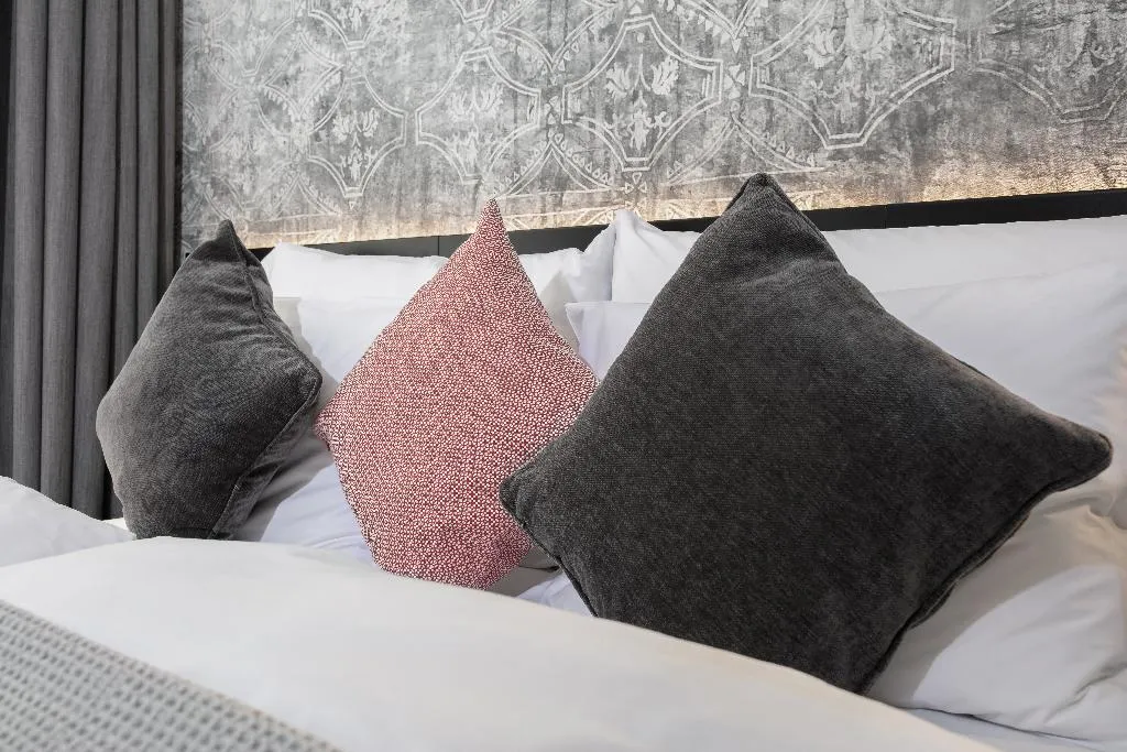 Double or Twin STANDARD Room, THE MANES Boutique Hotel Prague, Prague
