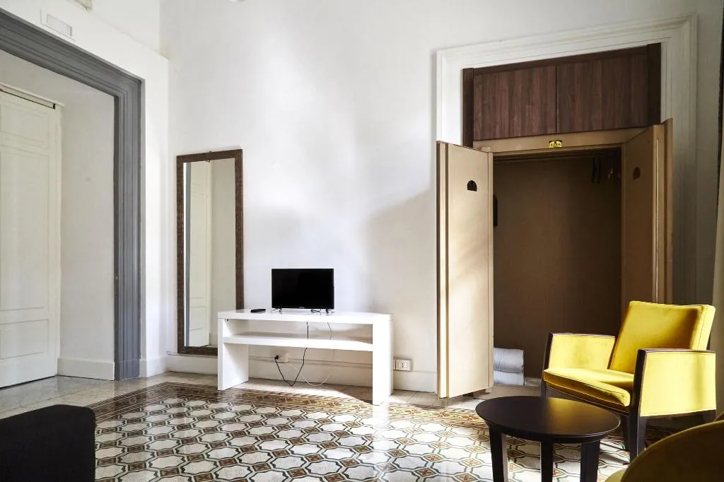 Room, Maison Toledo 210, Naples