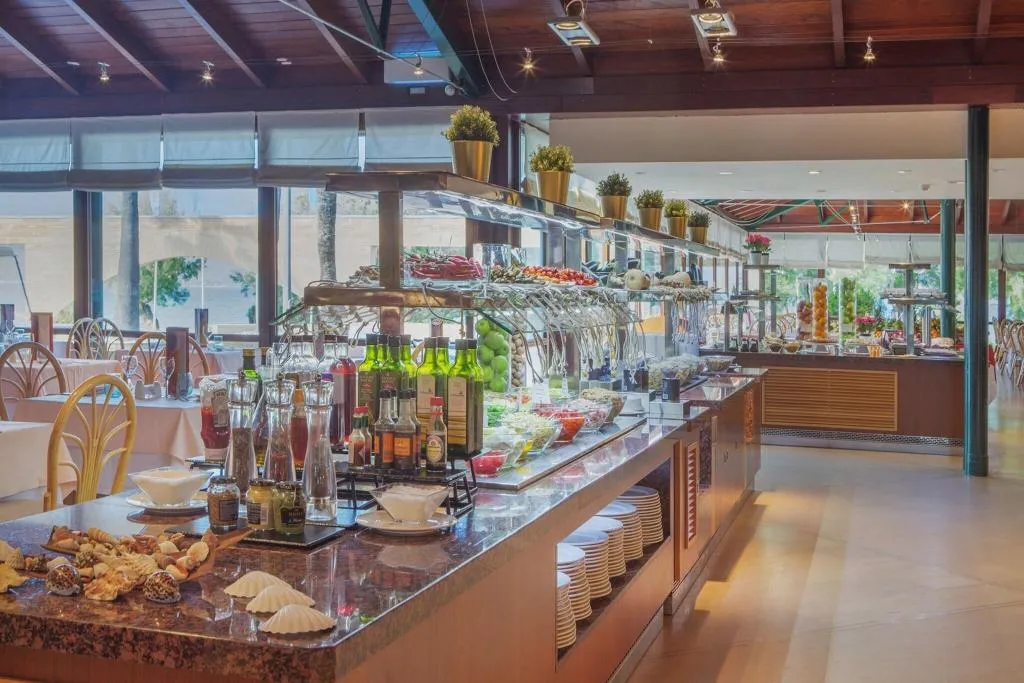 Restaurant, PortBlue Club Pollentia Resort & Spa, Majorca